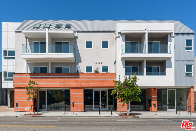 property at 2336 Westwood Blvd