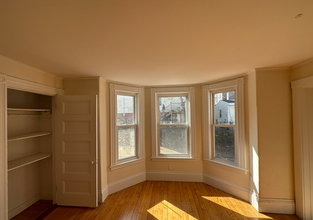 56 Murdock St, Unit 1 in Boston, MA - Building Photo - Building Photo