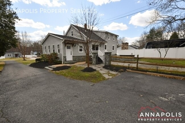 254 Severn Rd in Severna Park, MD - Building Photo - Building Photo