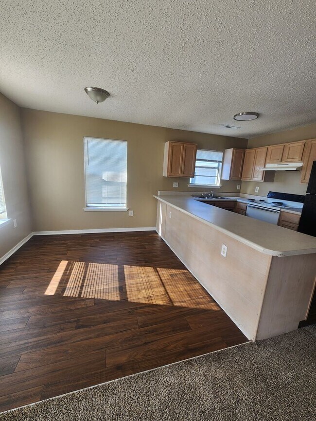 Decatur Place in Decatur, AL - Foto de edificio - Interior Photo