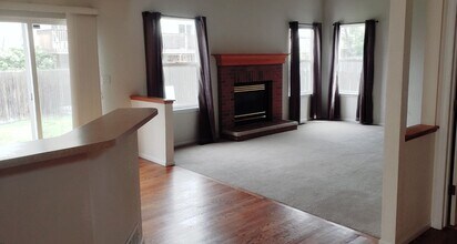 1840 S Ulster St in Denver, CO - Building Photo - Building Photo