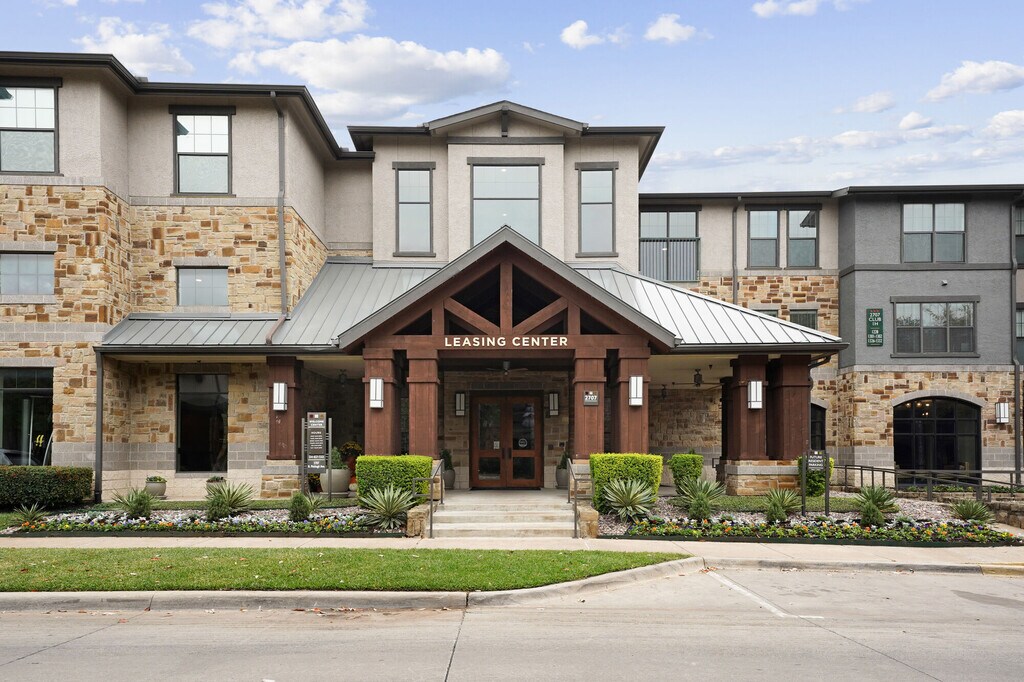 Fitzhugh Urban Flats Dallas, TX Apartments