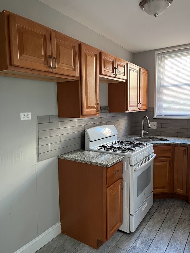 2343 S Bucknell St in Philadelphia, PA - Building Photo - Building Photo