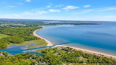 5415 Skunk Ln in Cutchogue, NY - Building Photo - Building Photo