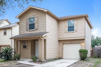 339 Remington Creek Dr in Houston, TX - Building Photo - Building Photo
