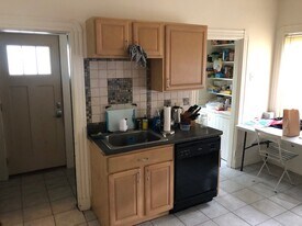 143 College Ave, Unit 1 in Somerville, MA - Building Photo