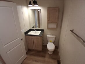 5895 Georgia in Romulus, MI - Building Photo - Building Photo