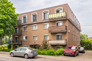 11960-11970 Langelier Boul in Montreal Nord, QC - Building Photo