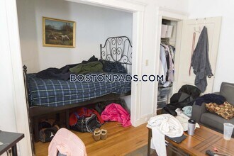 137 Park Dr in Boston, MA - Building Photo - Building Photo