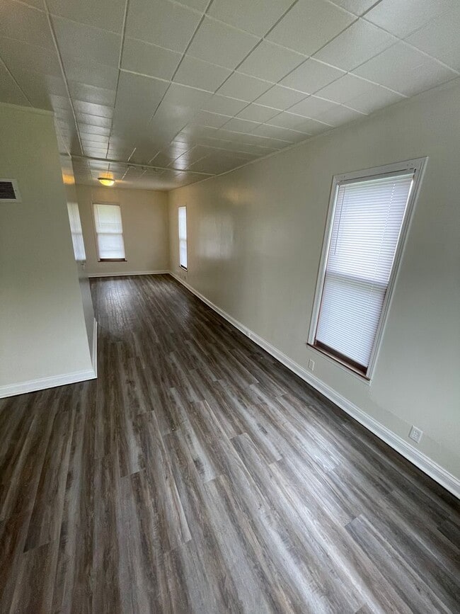 1403 Pierce St in Norfolk, NE - Building Photo - Building Photo