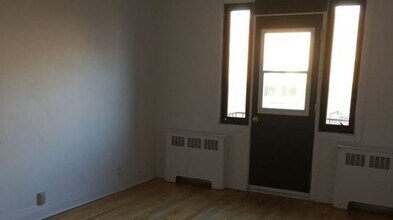 5555 Beaucourt in Montréal, QC - Building Photo - Building Photo