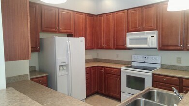 908 Resort Cir-Unit -1 in Sunset Beach, NC - Building Photo - Building Photo