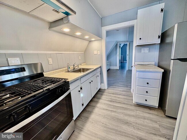 735 Morgan Ave in Palmyra, NJ - Building Photo - Building Photo