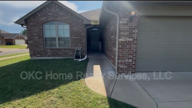 property at 12001 Chisholm Village Dr