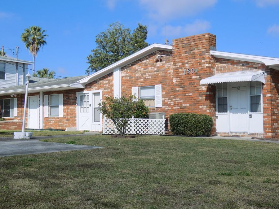 1801 3rd Ct SE in Winter Haven, FL - Building Photo