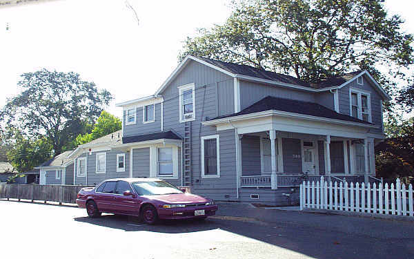 740 Mendocino Ave in Santa Rosa, CA - Foto de edificio