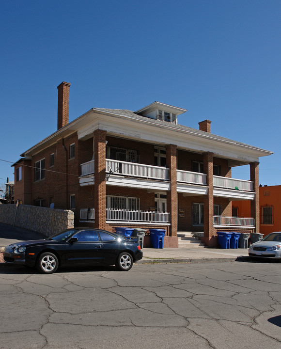 1315 W Missouri Ave in El Paso, TX - Building Photo