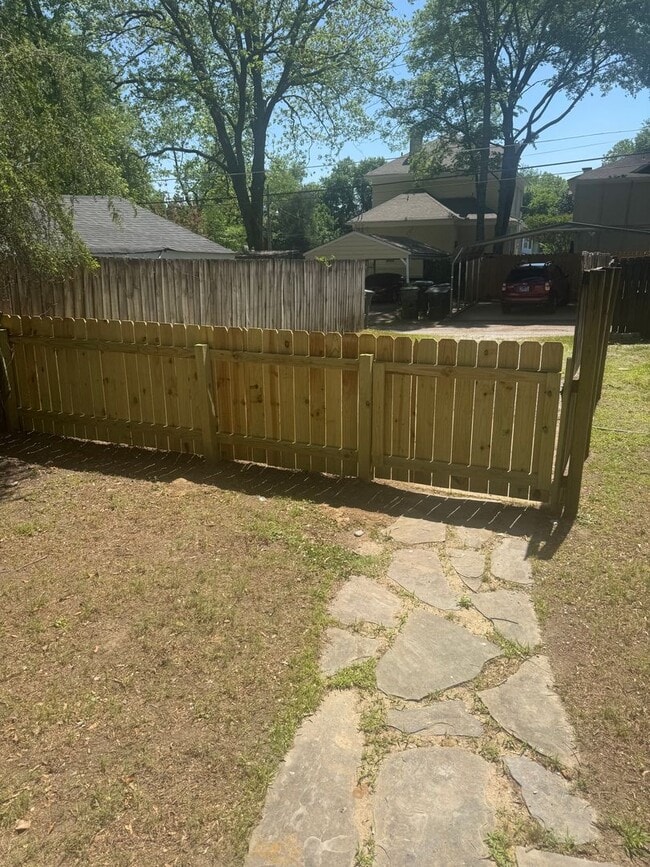 2023 Higbee Ave in Memphis, TN - Building Photo - Building Photo