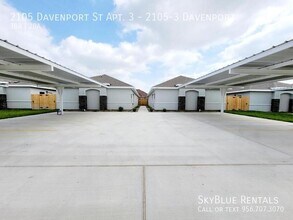 2105 Davenport St in Weslaco, TX - Building Photo - Building Photo