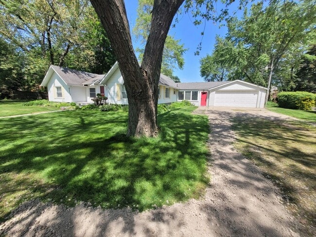 property at 370 W Square Lake Rd