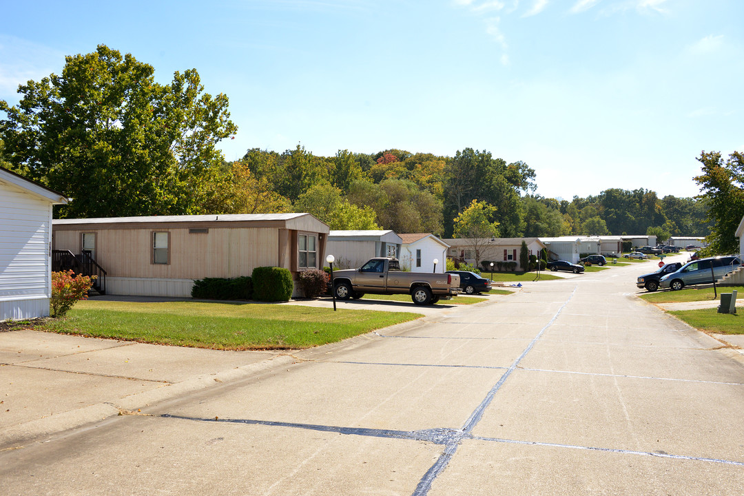 Derby Hills Mobile Home Park in Alexandria, KY - Building Photo