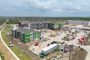 The Porter in Del Valle, TX - Building Photo