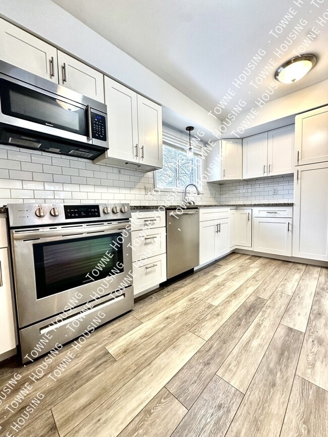 4493 S Buffalo St in Orchard Park, NY - Building Photo - Building Photo