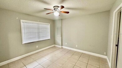 160 Julie Ln in Auburndale, FL - Building Photo - Building Photo