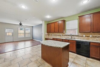 12409 Lonesome Pine Pl in Fort Worth, TX - Building Photo - Building Photo
