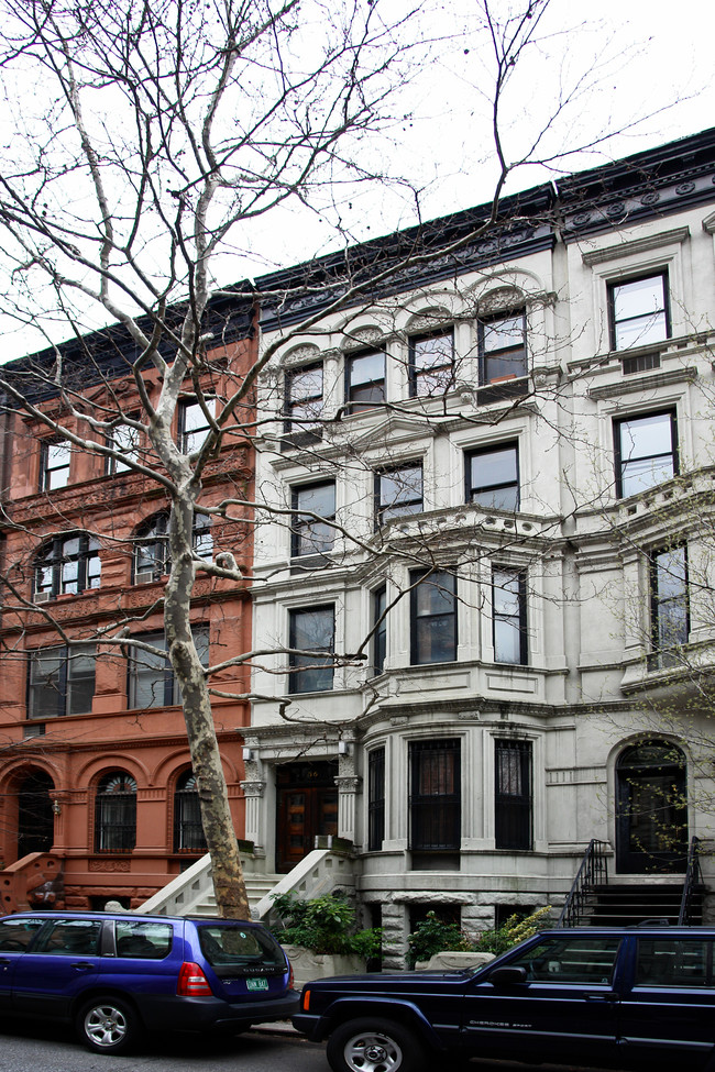 36 W 76th St in New York, NY - Foto de edificio - Building Photo