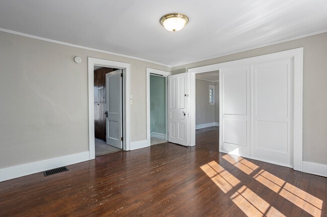 647 Fairview Ave NE in Grand Rapids, MI - Building Photo - Building Photo
