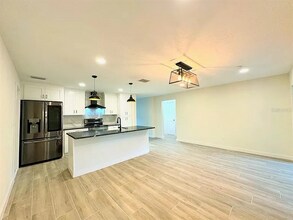 4700 Chancellor St NE in St. Petersburg, FL - Building Photo - Building Photo