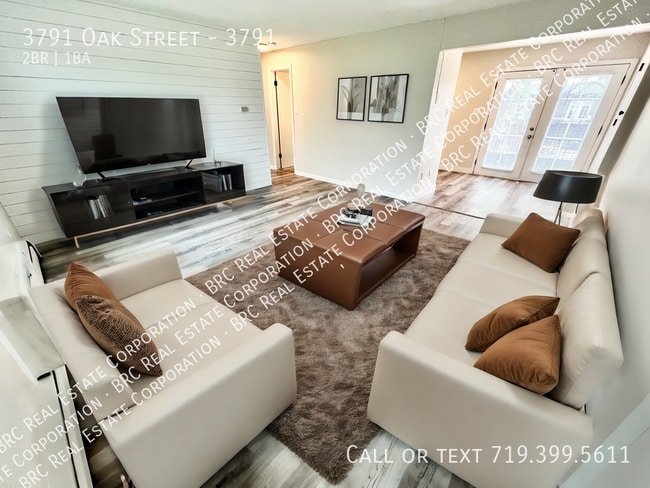 property at 3791 Oak St