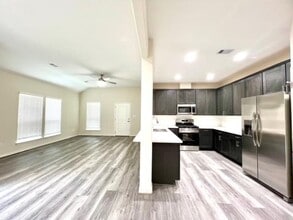 847 Arbor Pnes Ct in Conroe, TX - Building Photo - Building Photo