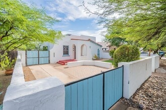 2316 E 4th St in Tucson, AZ - Foto de edificio - Building Photo