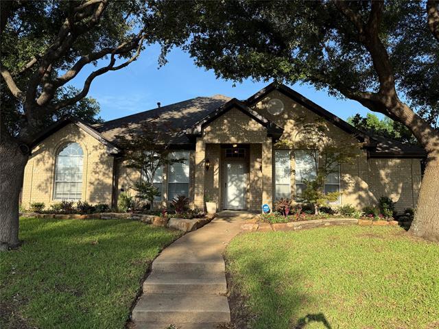 property at 6706 Springmeadow Ln