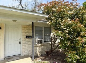 6403 Hollis Ave in Dallas, TX - Building Photo