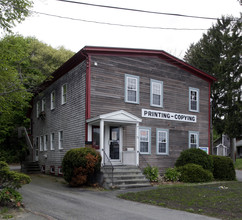 176-178 Court St in Plymouth, MA - Foto de edificio - Building Photo