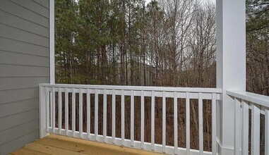 313 Woodson Way in Woodstock, GA - Foto de edificio - Building Photo