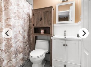 2 Janet Rd in Easton, MA - Building Photo - Building Photo