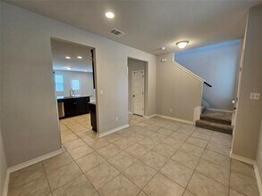1721 Artesian Spgs Xing in Leander, TX - Building Photo - Building Photo