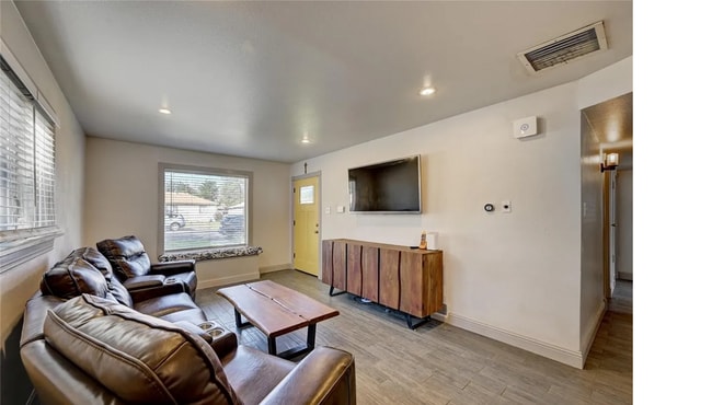 1100 Worchester St in Aurora, CO - Building Photo - Building Photo