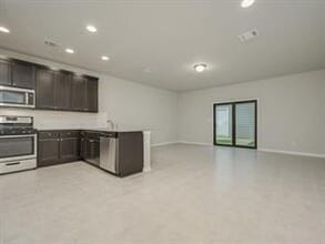 1801 Artesian Spgs Xing in Leander, TX - Building Photo - Building Photo