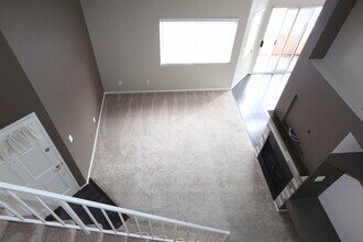 19808 Sandpiper Pl in Santa Clarita, CA - Building Photo - Building Photo