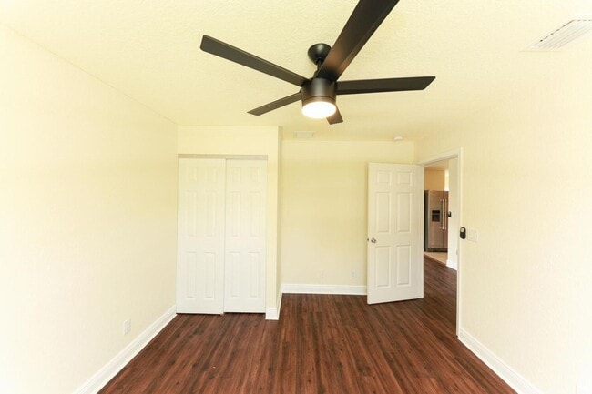 13342 87th St N in West Palm Beach, FL - Building Photo - Building Photo