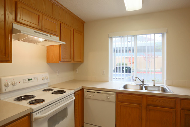 Zachary Park Apartments in Portland, OR - Foto de edificio - Interior Photo