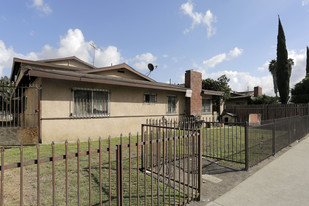 2 Quadruplexes Apartments