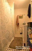 316 St Paul St, Unit 3 in Brookline, MA - Foto de edificio - Building Photo