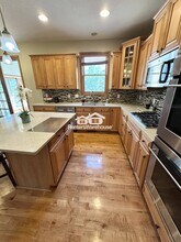 15420 Plumstone Dr in Eden Prairie, MN - Building Photo - Building Photo