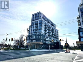 7439 Kingston Rd in Toronto, ON - Building Photo
